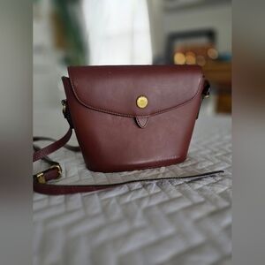 Marie Claire Vintage Crossbody Bag - maroon bordeaux leather